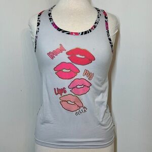 dELiA*s White Racerback Y2K 90s 2000s vintage Tank Top with Pink and Red Lips
